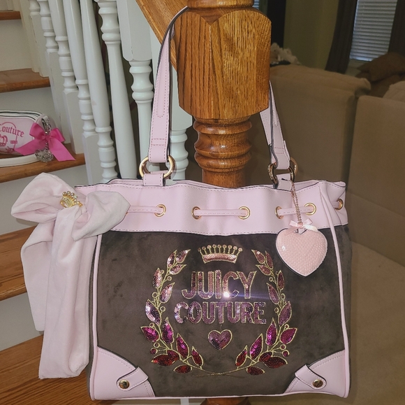 Juicy Couture Handbags - Juicy Couture Bag 💗